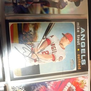 Mike Trout Topps Heritages